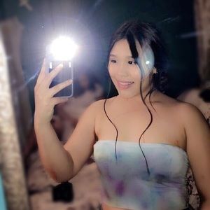 Meet your Posher, Monique